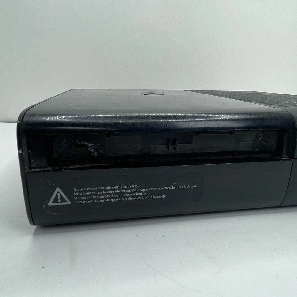 Black Microsoft Xbox 360 E Model 1538 Slim Console Only *FOR PARTS / READ*